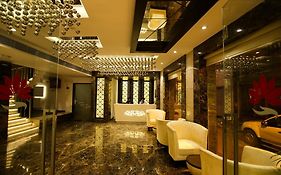 Hotel The Prime Balaji Deluxe, City Centre, With Free Airport Pickup